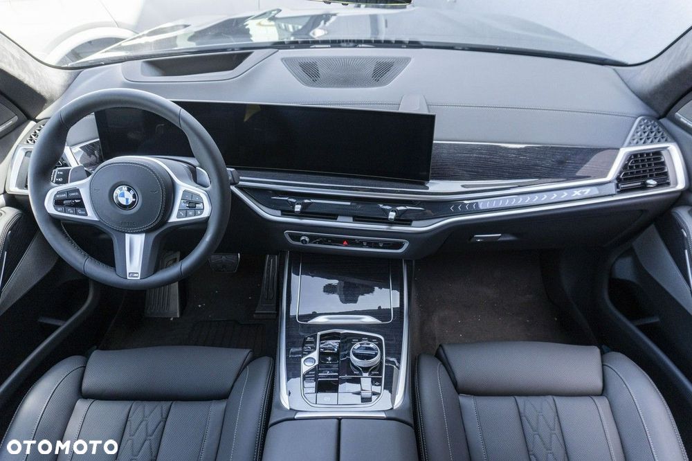 BMW X7 - 14