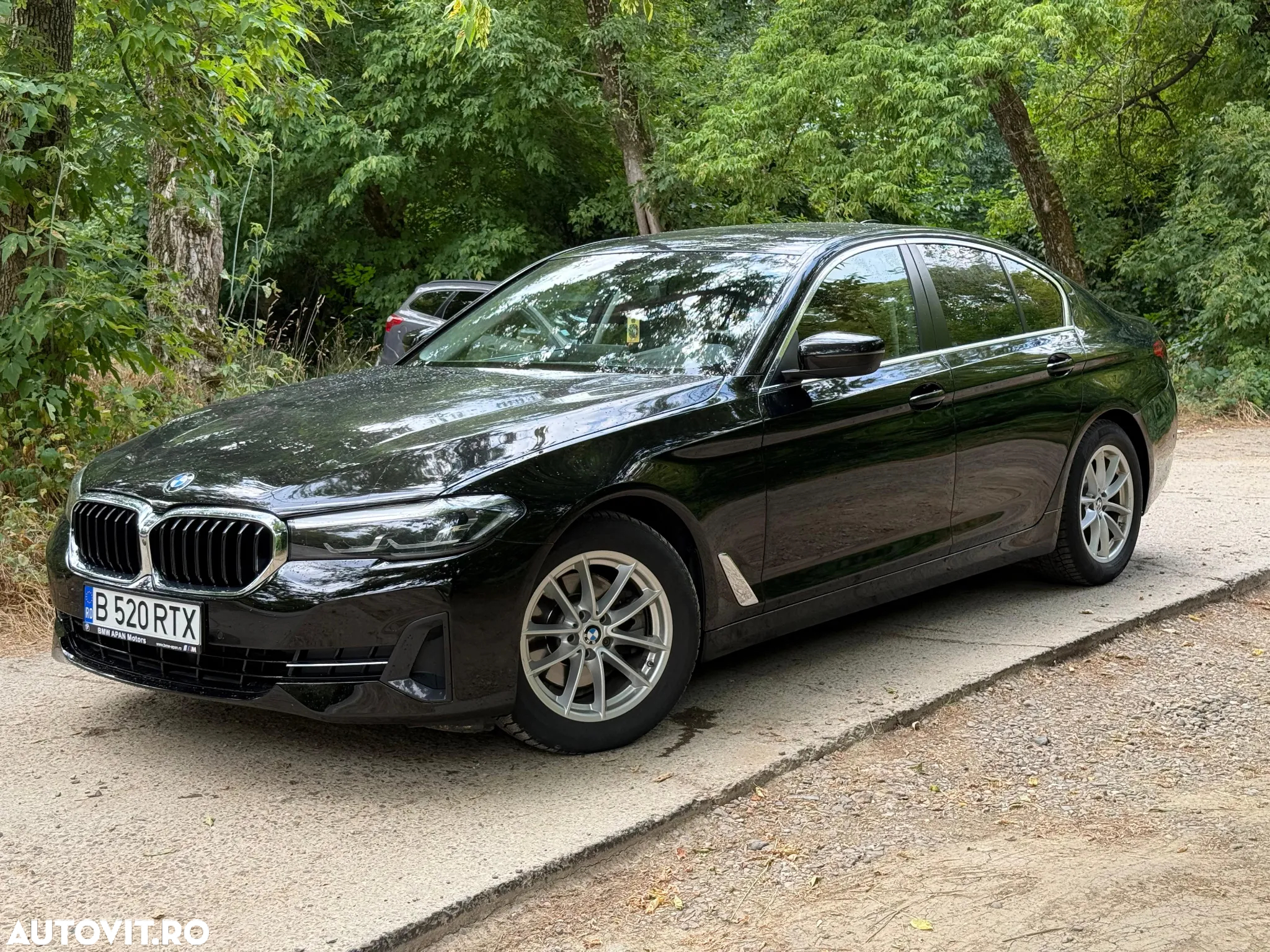 BMW Seria 5 520d xDrive AT MHEV - 8