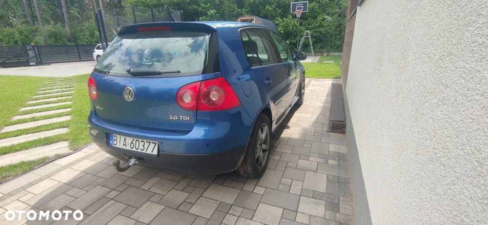 Volkswagen Golf - 4