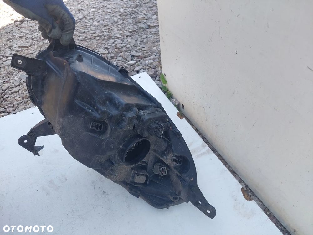 LAMPA PRZEDNIA PRAWA MICRA K12 EU - 3