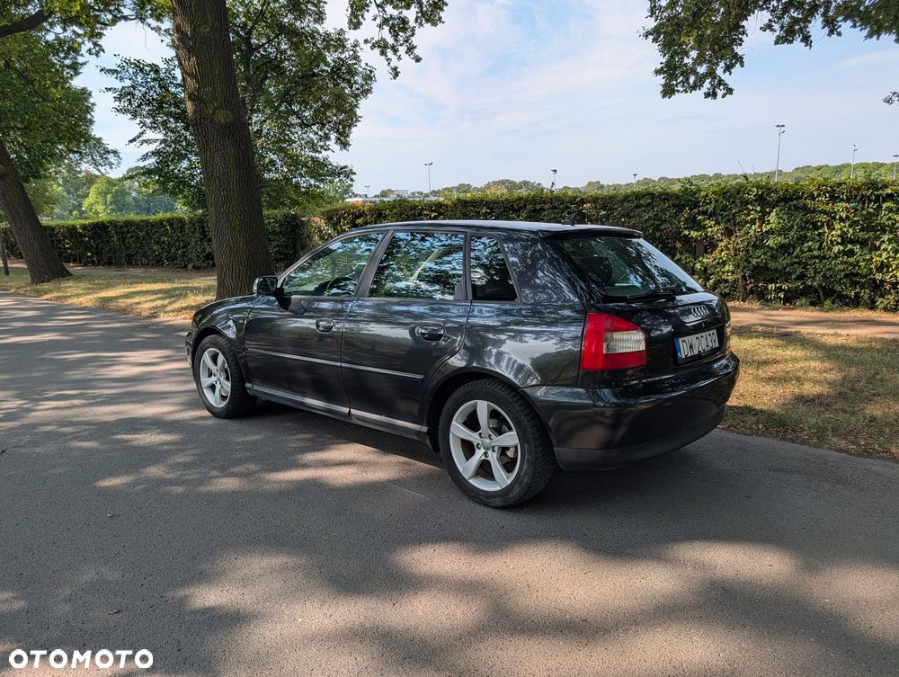 Audi A3 Sportback 1.8T Ambition - 6