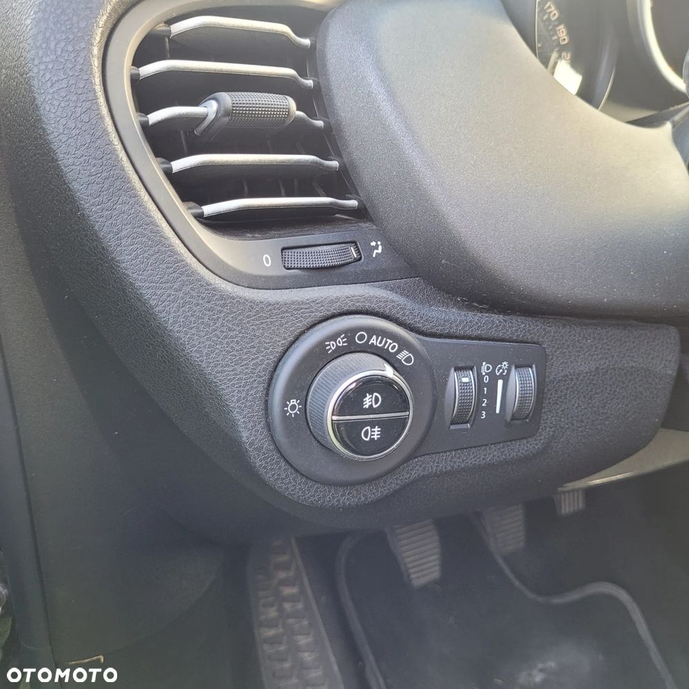 Fiat 500X 1.6 Multijet 4x2 S&S Cross Plus - 17