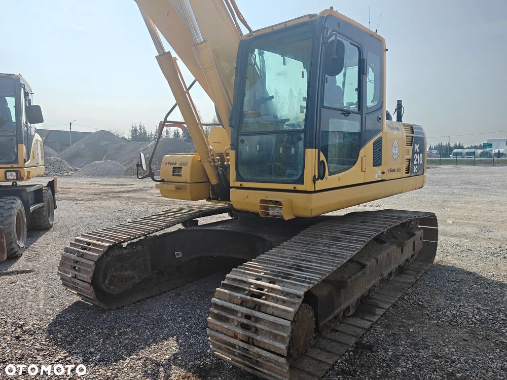Komatsu PC210LC-8 - 4
