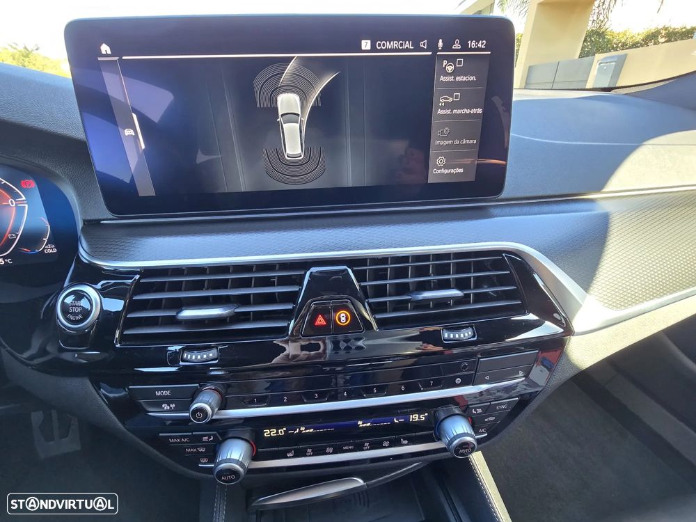 BMW 520 - 15