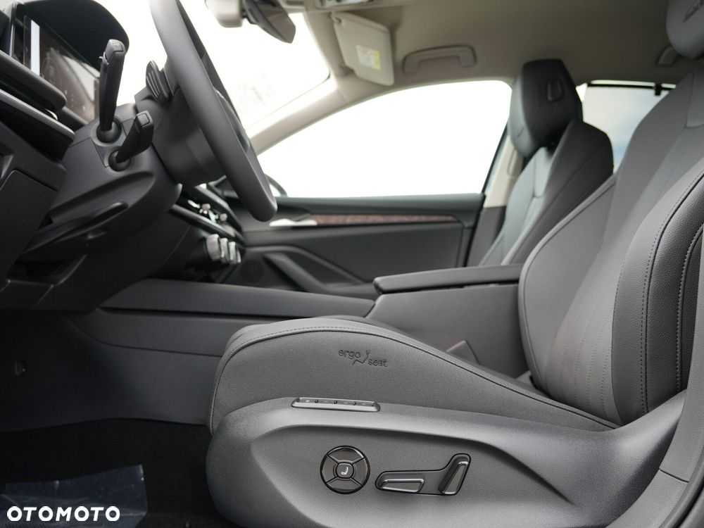 Skoda Superb 2.0 TDI SCR 4x4 L&K DSG - 23