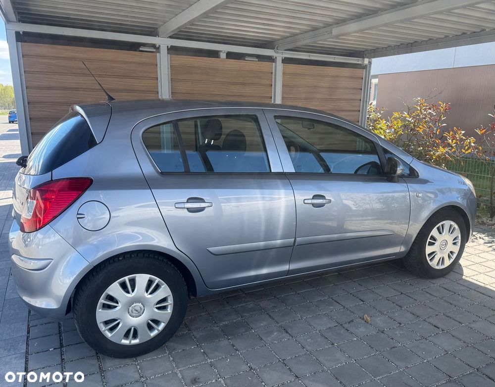 Opel Corsa 1.2 16V Edition - 14