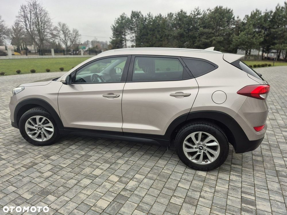 Hyundai Tucson - 2