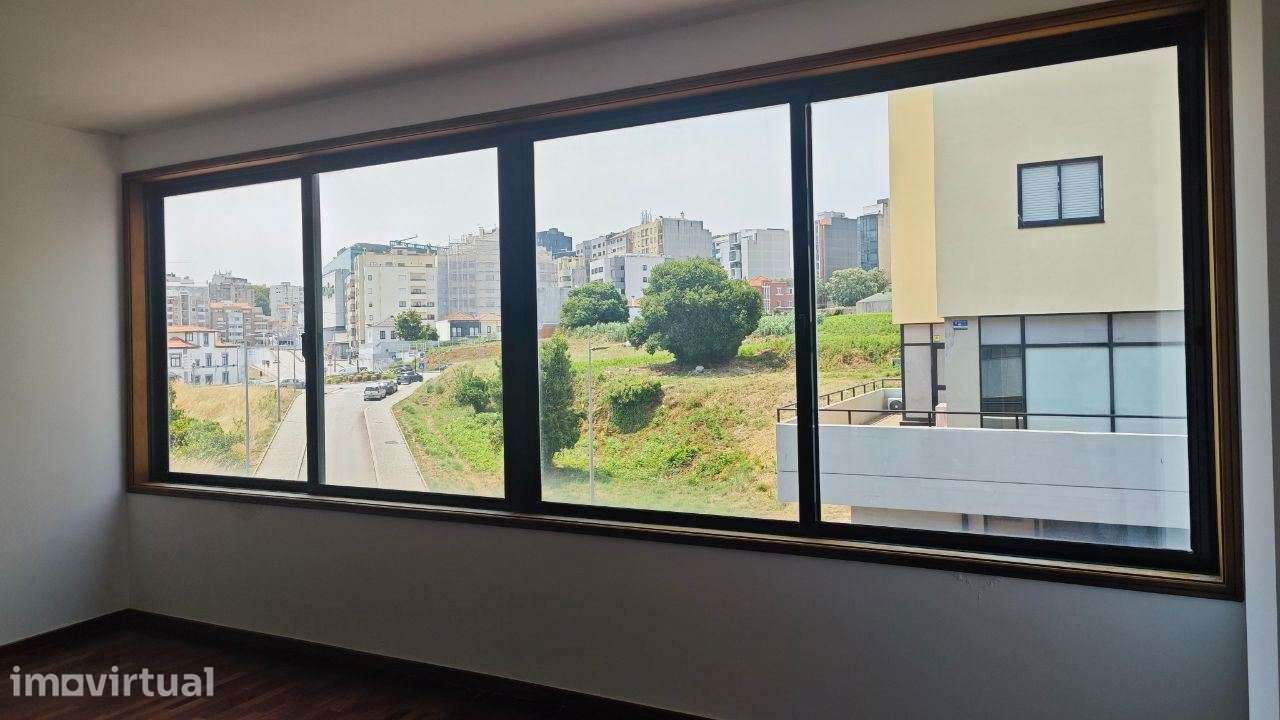 Escritório / 50m2 / centro/ Vila Nova de Gaia - Grande imagem: 3/9