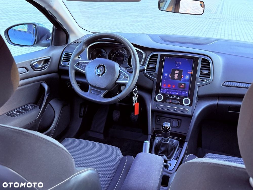 Renault Megane 1.5 dCi Life - 9