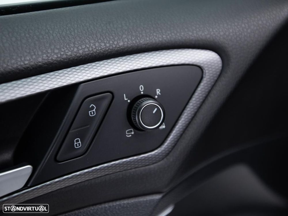 VW Golf - 15