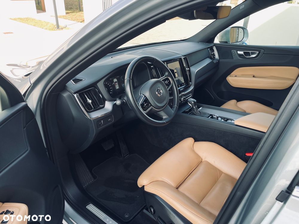 Volvo XC 60 D4 AWD Geartronic Inscription - 5