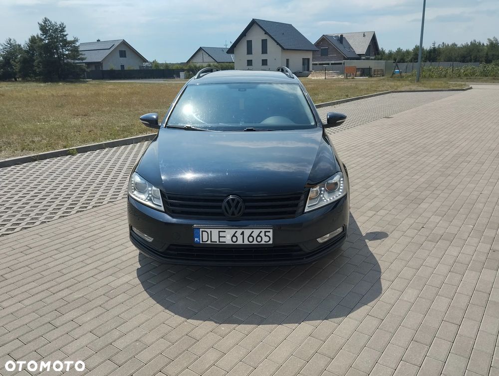 Volkswagen Passat 2.0 TDI Comfortline DSG - 5
