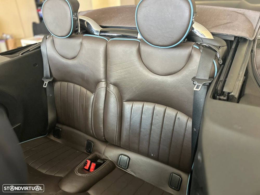 MINI Cabrio Cooper D Highgate - 21