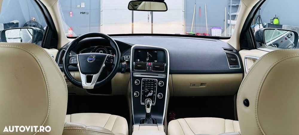 Volvo XC 60 D4 Geartronic Momentum - 6