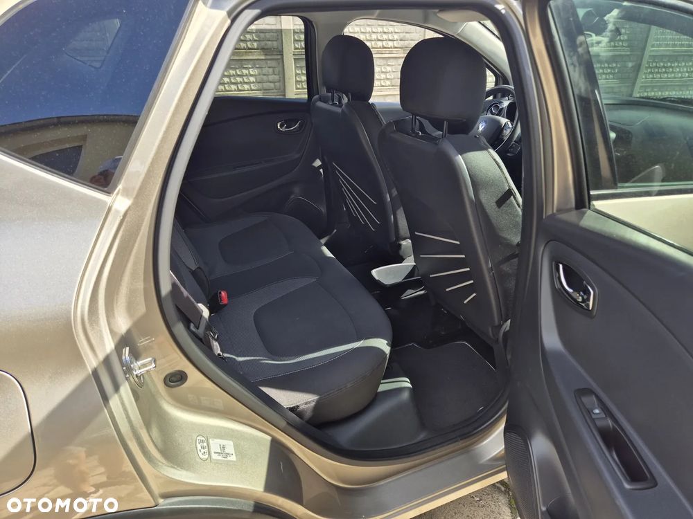 Renault Captur - 22