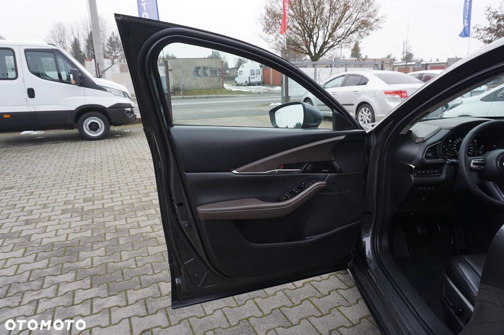 Mazda CX-30 SKYACTIV-X 2.0 M-Hybrid - 19