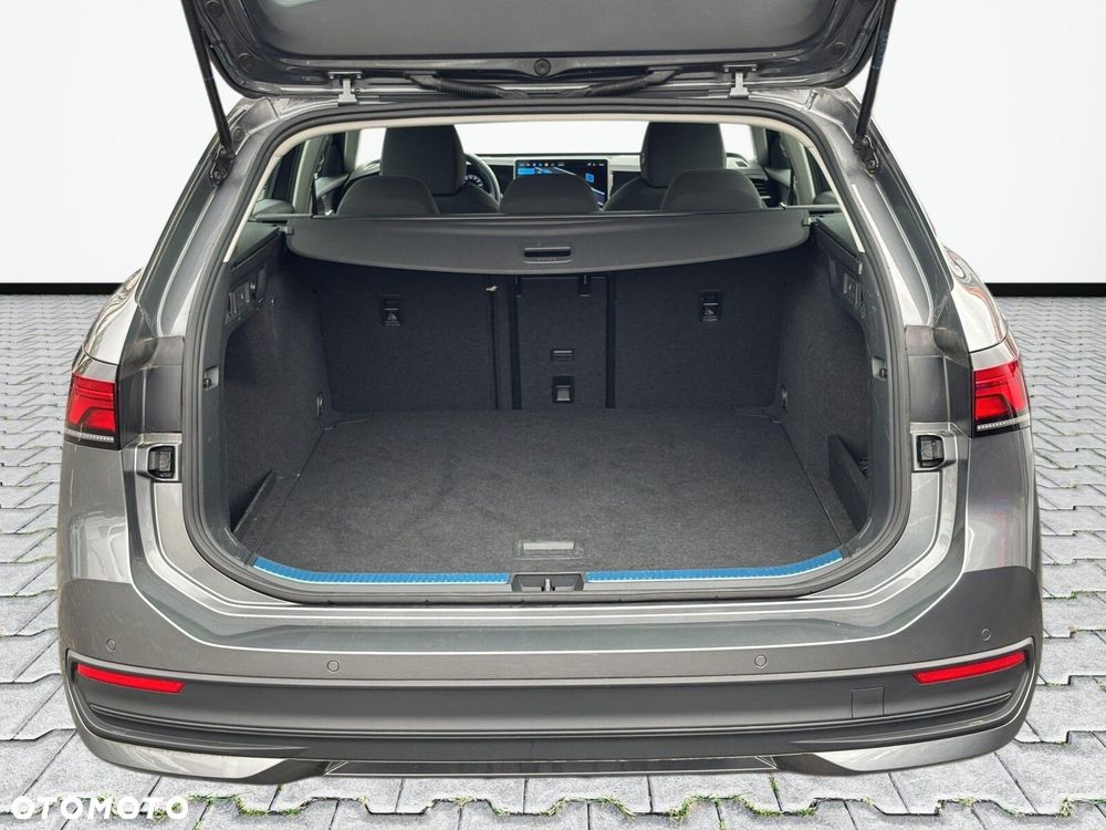 Volkswagen Passat Variant 1.5 TSI ACT mHEV DSG - 31