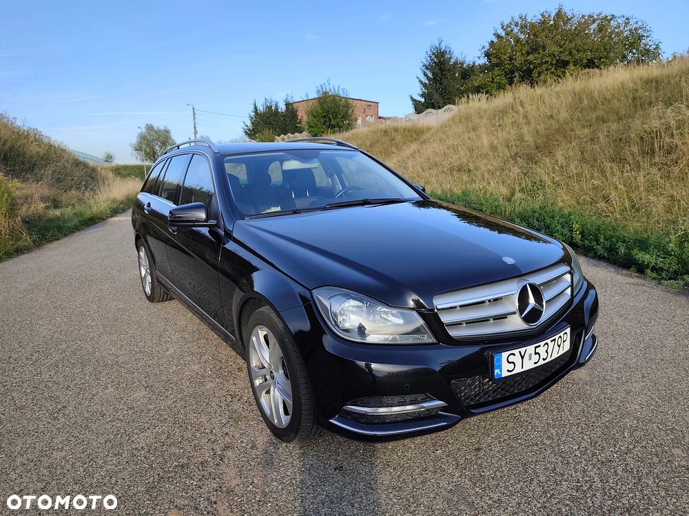 Mercedes-Benz Klasa C 180 CGI BlueEff Avantgarde - 22