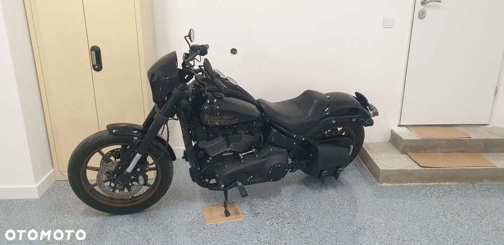 Harley-Davidson Softail Low Rider - 1