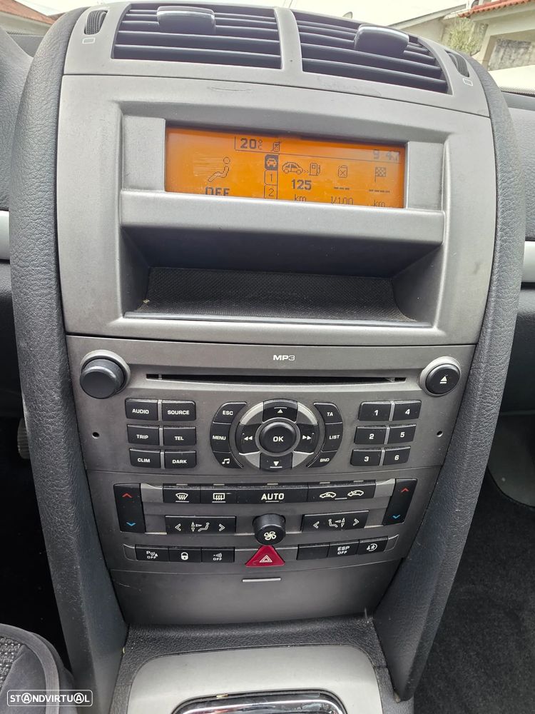 Peugeot 407 SW 2.0 HDi Executive - 14