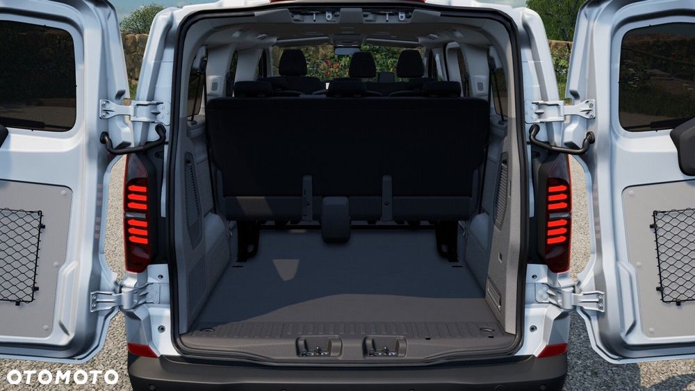 Volkswagen Caravelle - 14