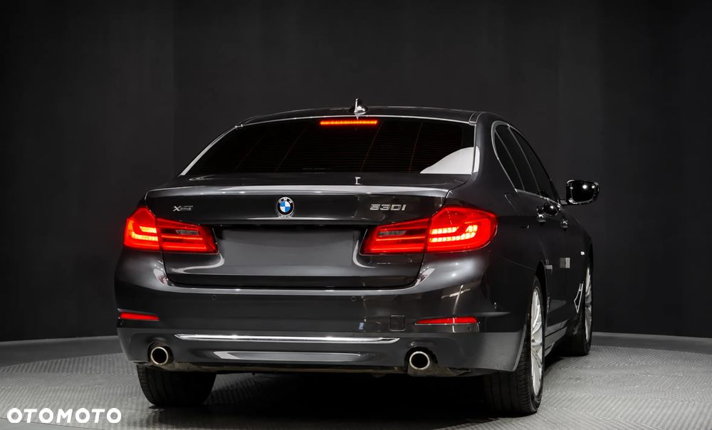 BMW Seria 5 530i M Sport Edition - 5
