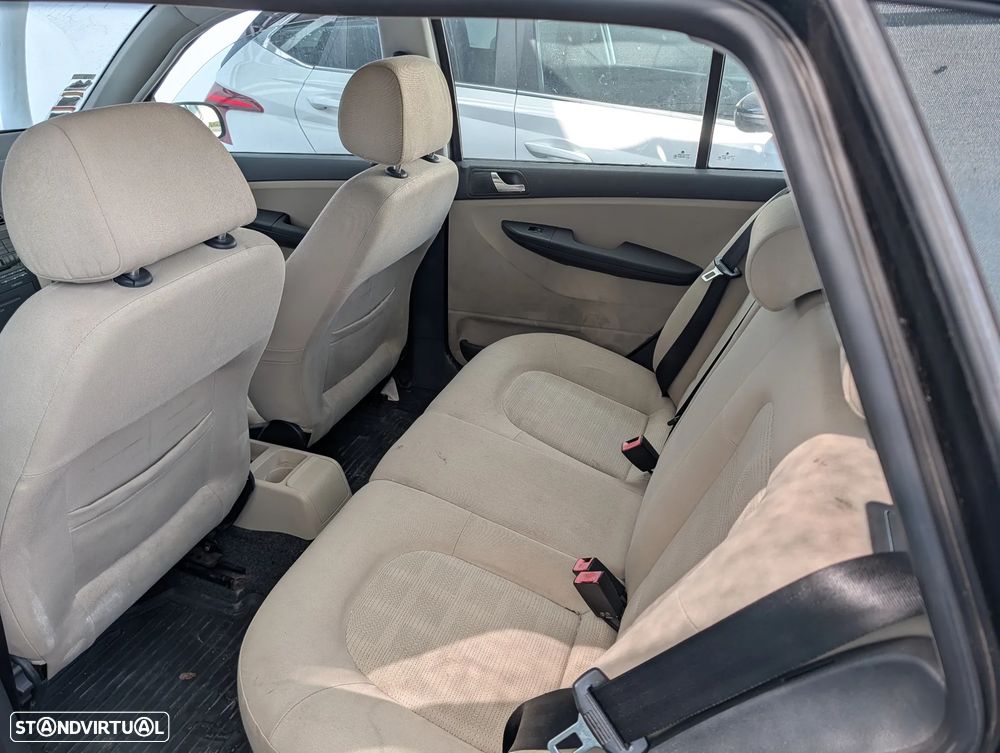 Skoda Fabia Break 1.4 Comfort - 9