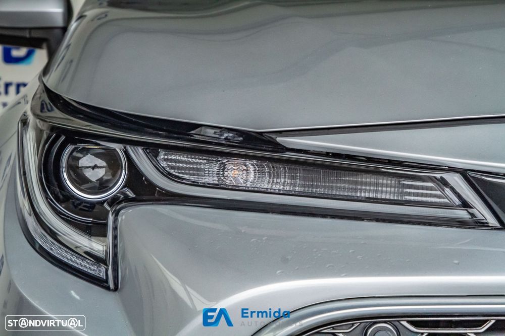 Toyota Corolla Touring Sports - 7