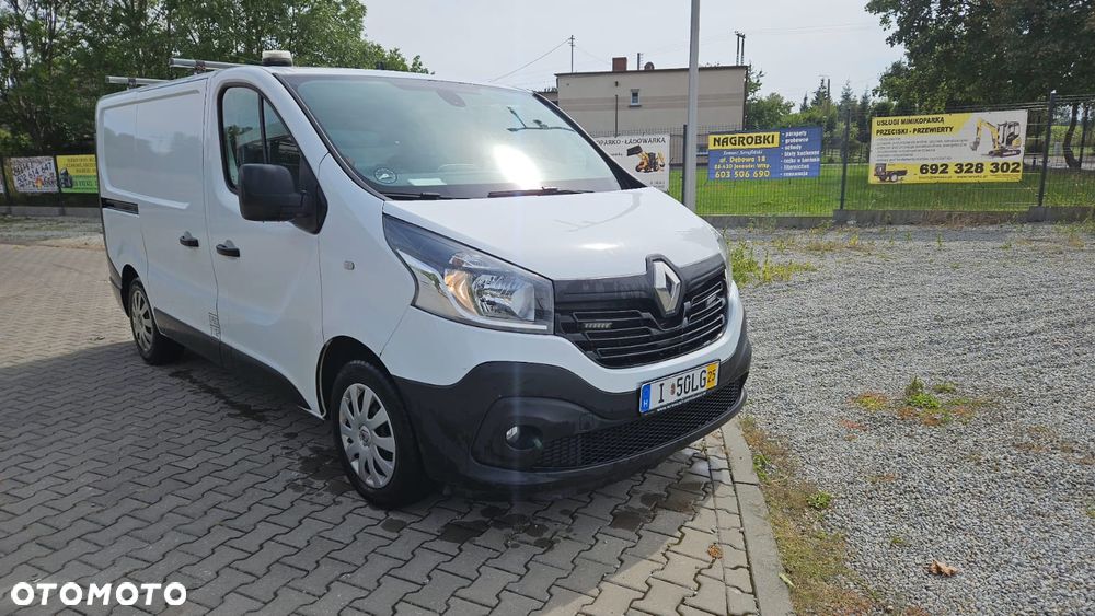 Renault Trafic - 2