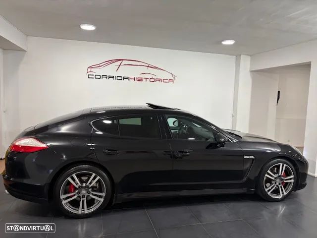 Porsche Panamera 4 Platinum Edition PDK - 2