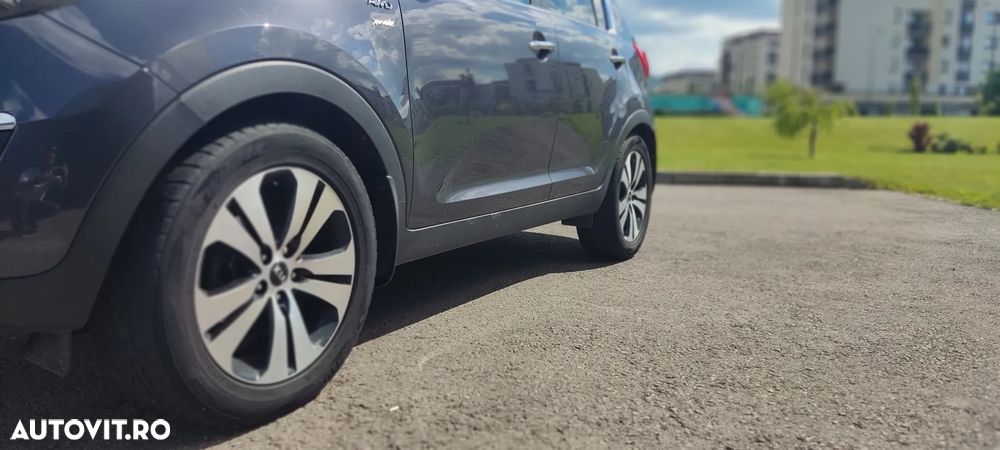 Kia Sportage - 12