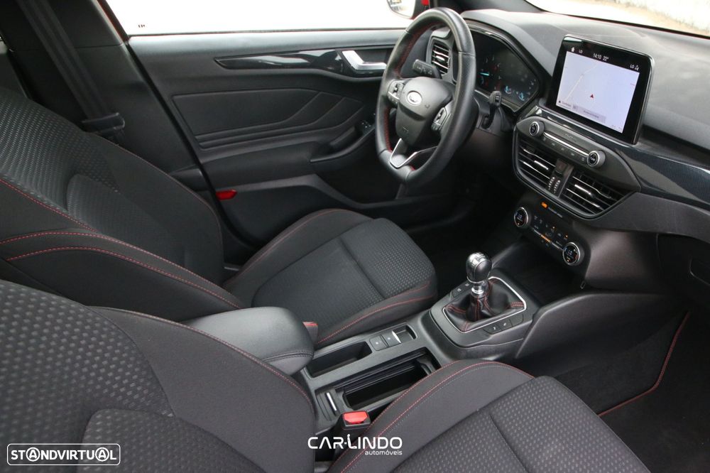 Ford Focus 1.5 TDCi ST-Line - 15