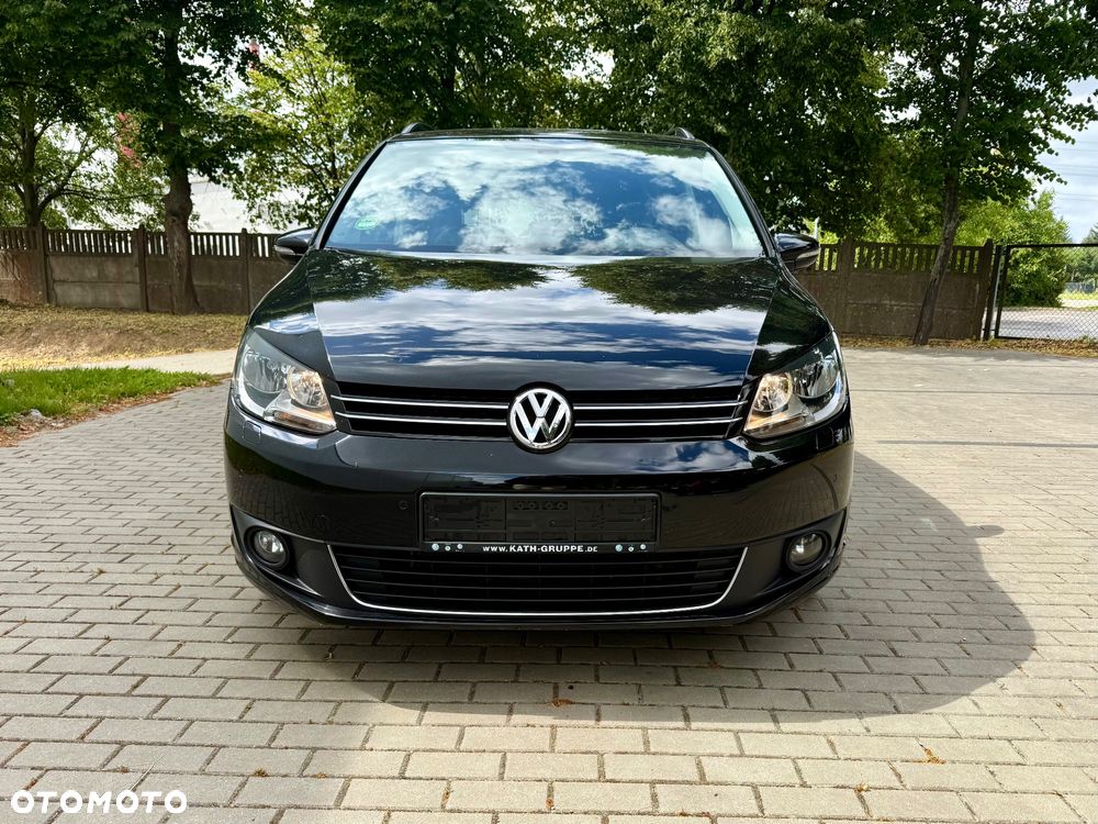 Volkswagen Touran - 4