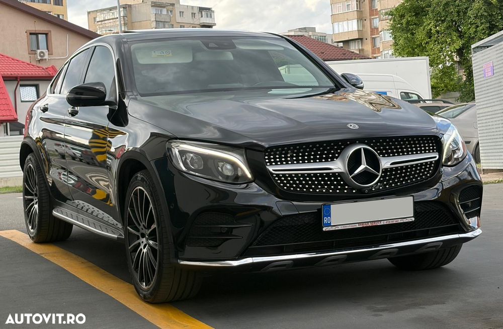 Mercedes-Benz GLE 250 d 4MATIC 9G-TRONIC AMG Line - 11