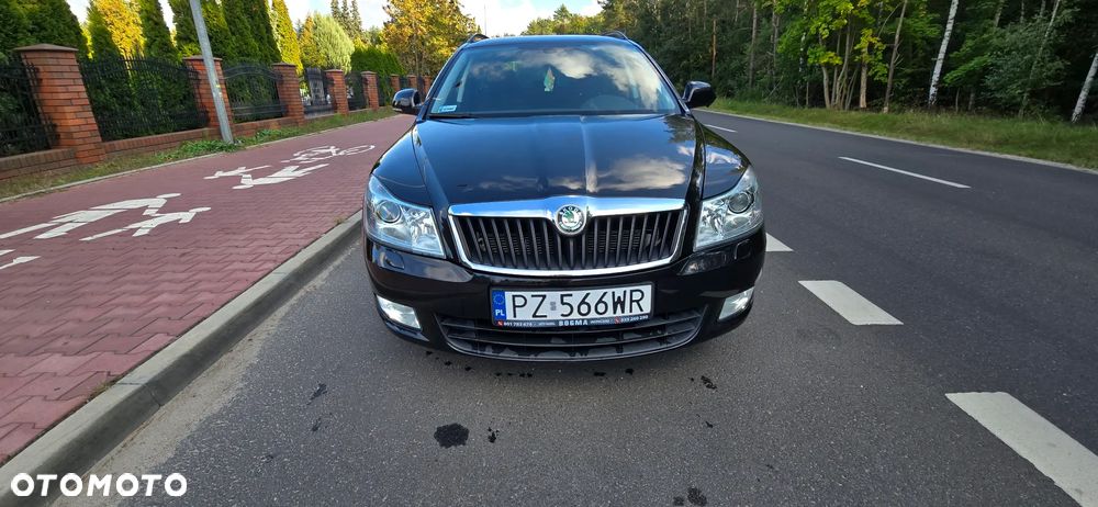 Skoda Octavia 2.0 TDI DPF DSG FAMILY - 5