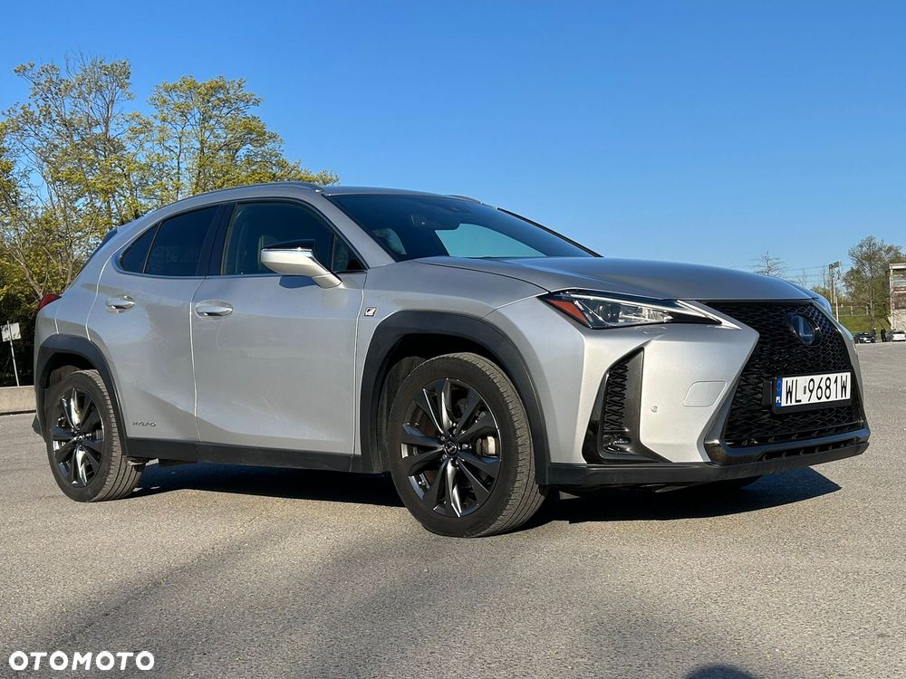 Lexus UX 250h F SPORT - 5