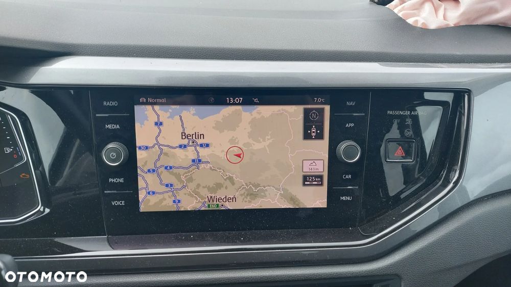 Volkswagen Polo 1.6 TDI SCR DSG Highline - 22