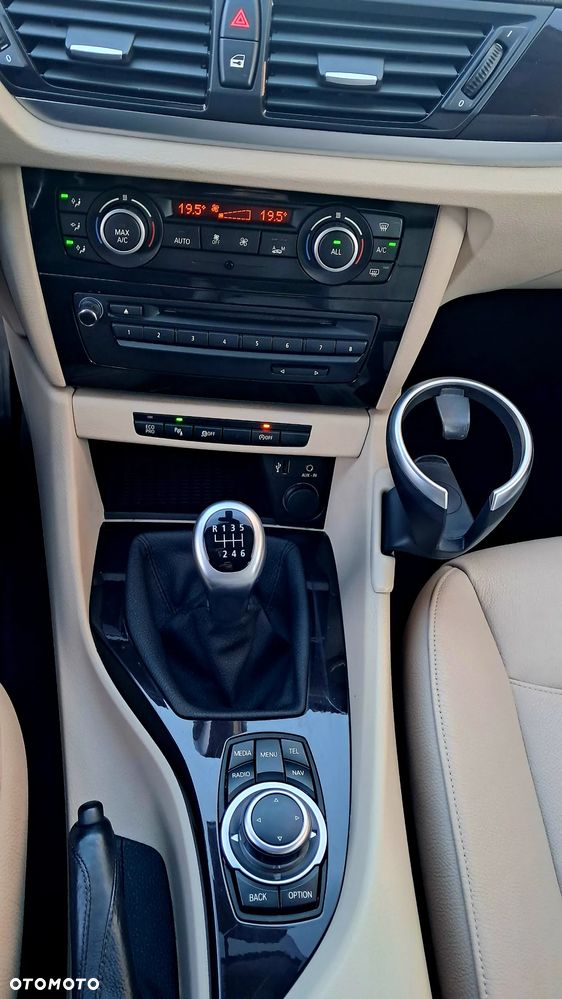 BMW X1 sDrive20i xLine - 21