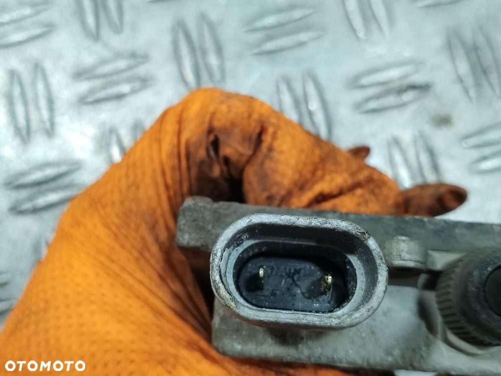 PRZETWORNICA XENON MAZDA 6 - 4