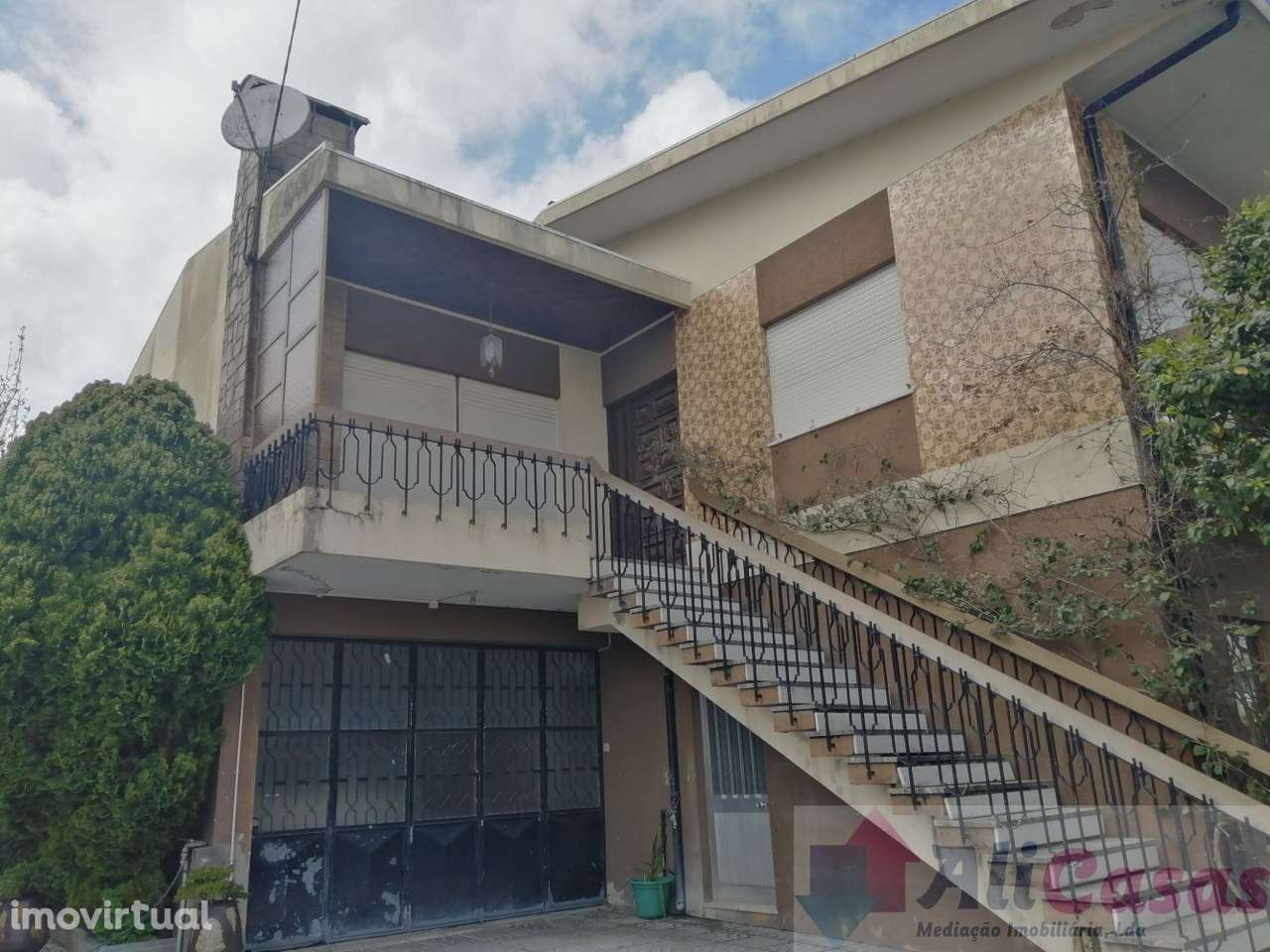 Excelente Vivenda C/Terreno - Grande imagem: 4/32