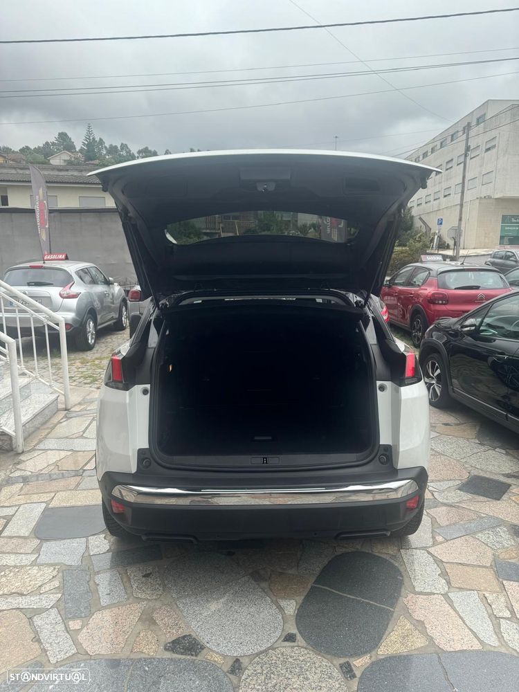 Peugeot 3008 PureTech 130 Stop & Start GPF EAT8 Allure Pack - 13