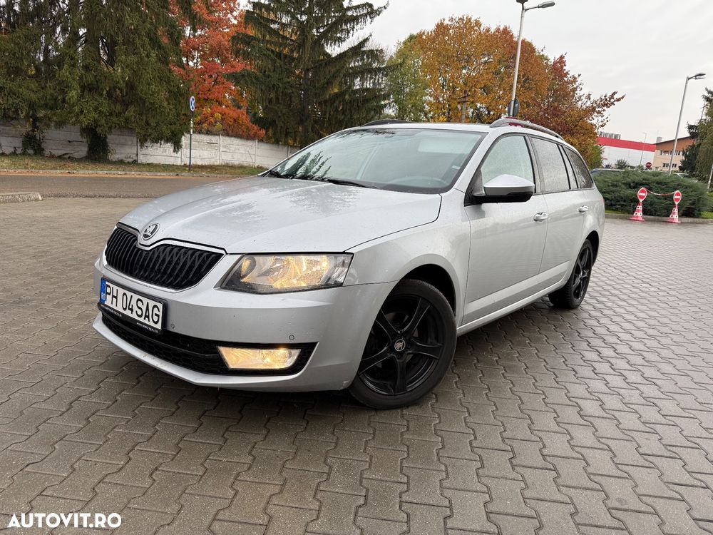 Skoda Octavia 1.6 TDI DPF Ambition - 1