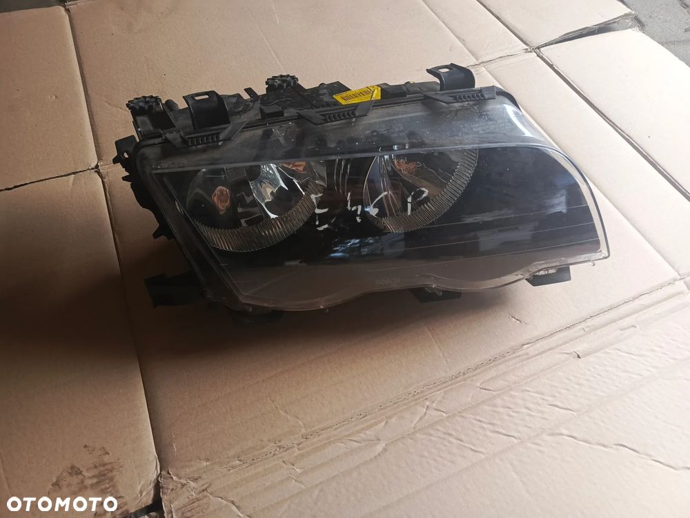 LAMPA PRZEDNIA PRAWA BMW E46 - 1