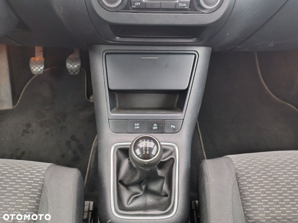 Volkswagen Golf Plus 1.6 TDI DPF BlueMotion Technology Comfortline - 13
