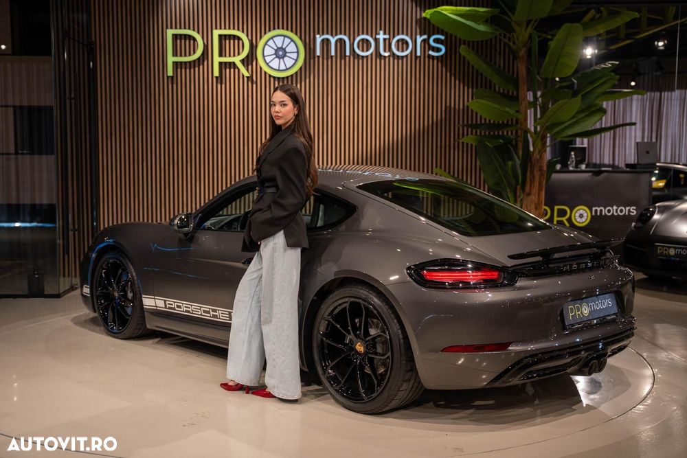 Porsche Cayman 718 PDK - 24