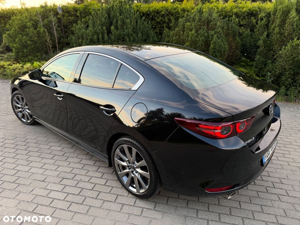 Mazda 3 2.0 mHEV Hikari - 19