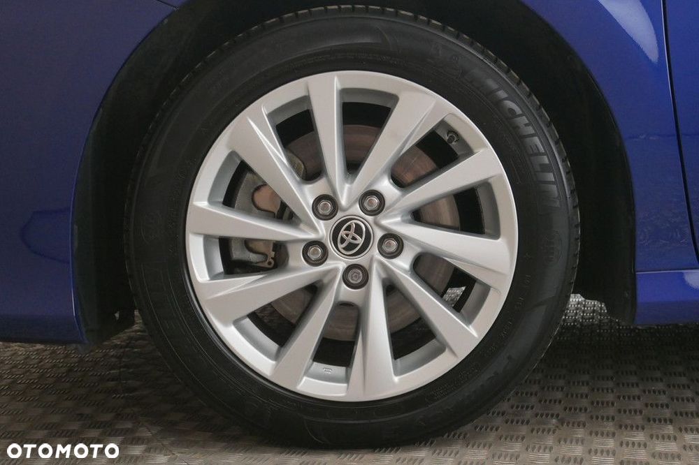 Toyota Camry 2.5 Hybrid Comfort CVT - 14
