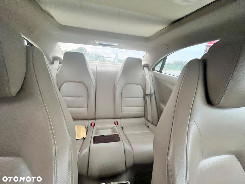 Mercedes-Benz Klasa E 350 CDI BlueEff - 10