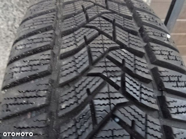 205/60/R1696H DUNLOP WINTER SPORT 5