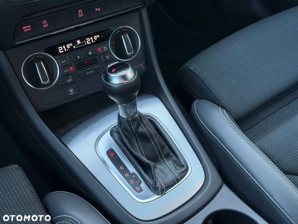 Audi Q3 1.4 TFSI Edycja Specjalna S tronic - 23